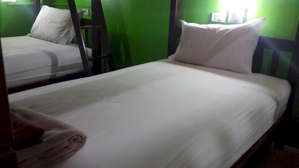 Patong 新罗芭东旅馆旅舍 外观 照片